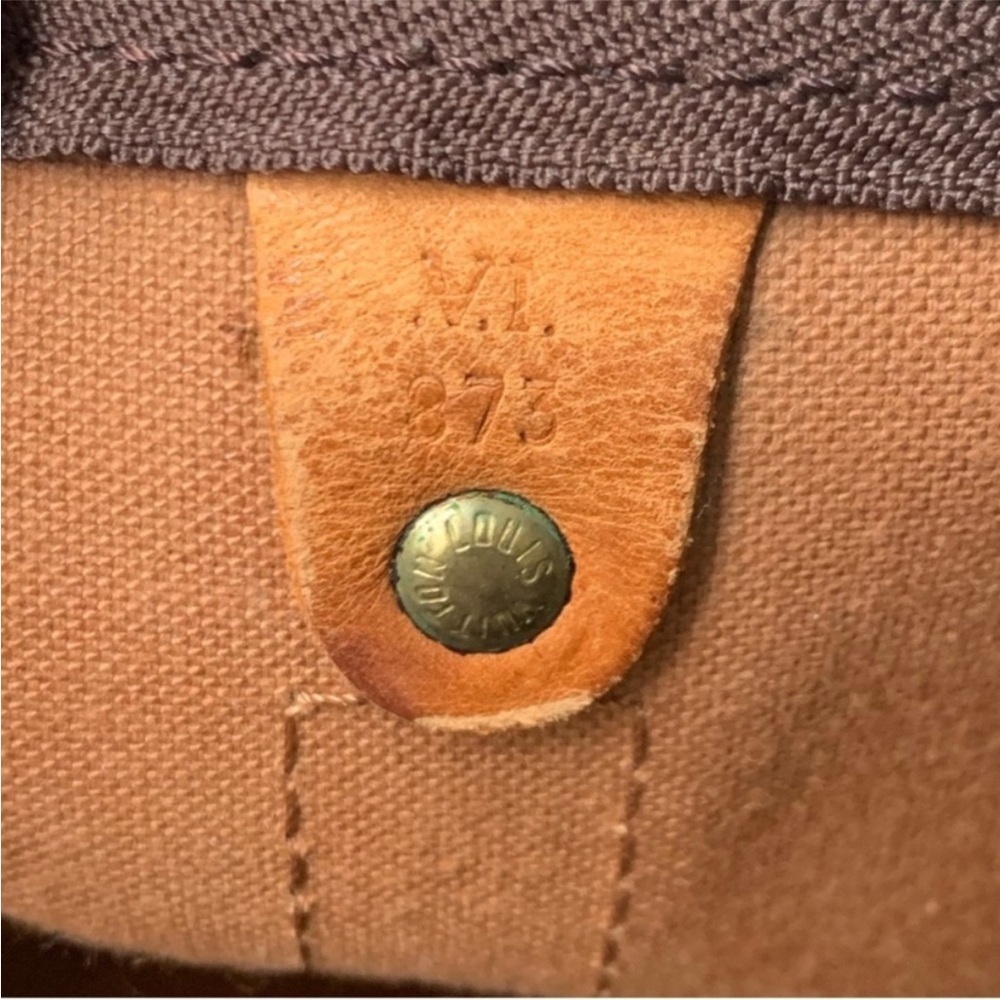 LV🤎Keepall Bandoulière 50 - Picture 8 of 13